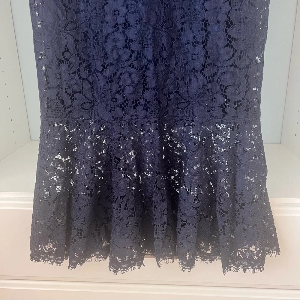 SOLD!  💕 NWT Dolce & Gabbana $4995 Floral Embroidered Lace in Navy - Picture 9 of 12